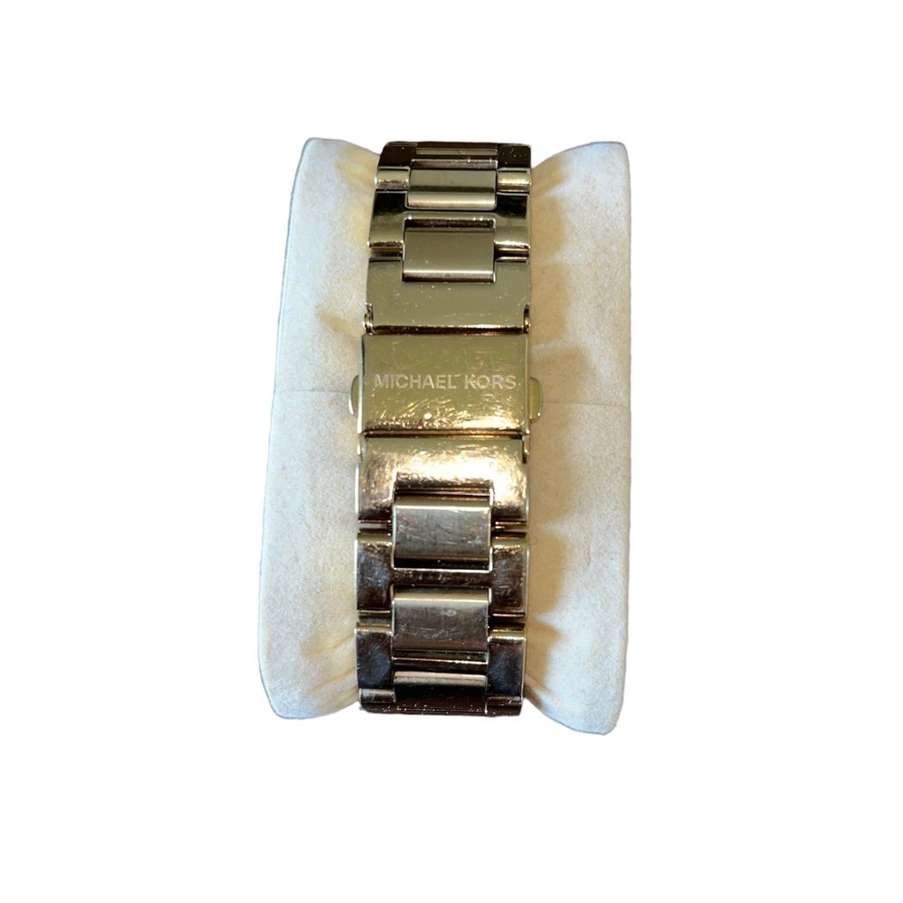 Authentic Michael KORS Oversized Camille Pavé Gold-Tone Watch - Picture 7 of 12
